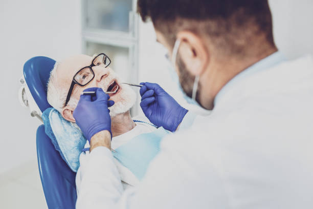 Best Weekend Emergency Dental Services in Johnson Creek, WI